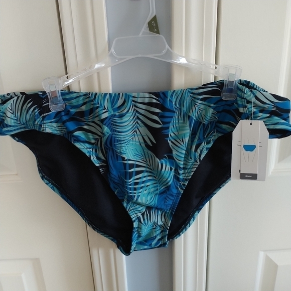 Time & True Floral Bikini Set XL 16/18 - Picture 10 of 10